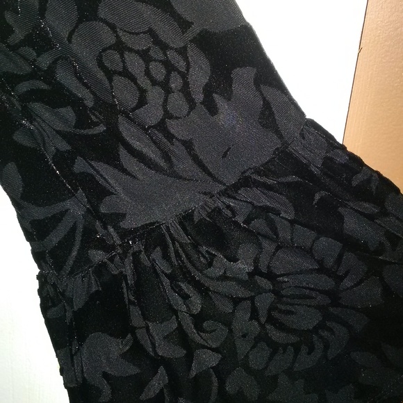 JohnPaulRichard Velvet Designer Black Top in Small - Picture 2 of 6